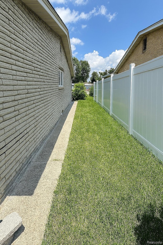 3942 Byrd Dr, Sterling Heights, MI 48310 - photo 23