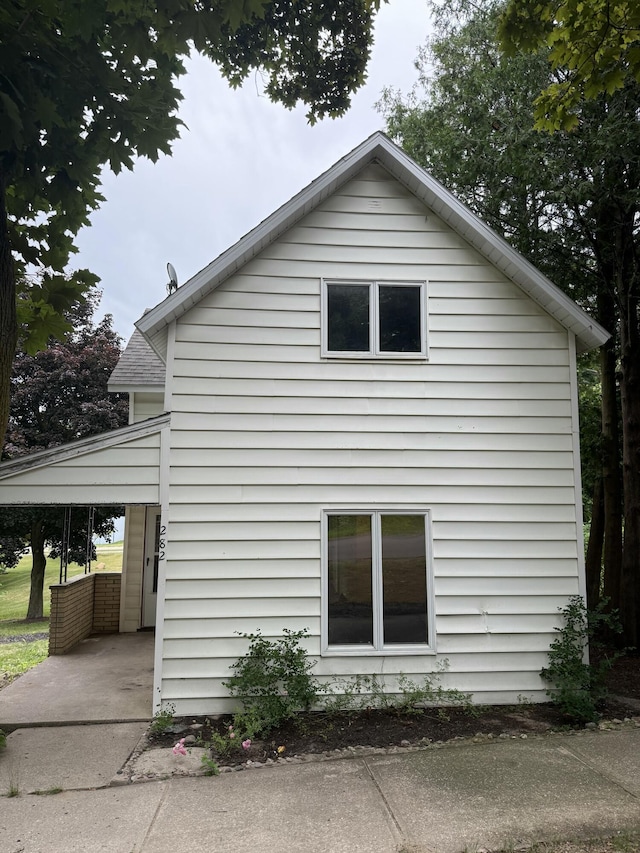 282 Walnut St, Shelby, MI 49455 - photo 1