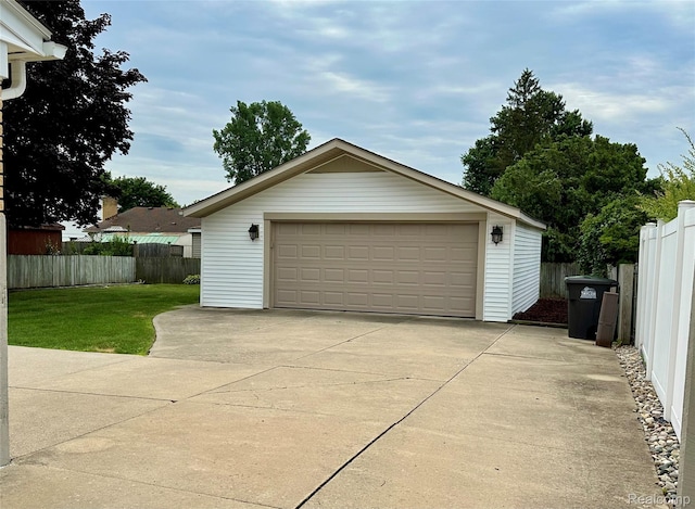 25631 Statler St, Taylor, MI 48180 - view of detached garage