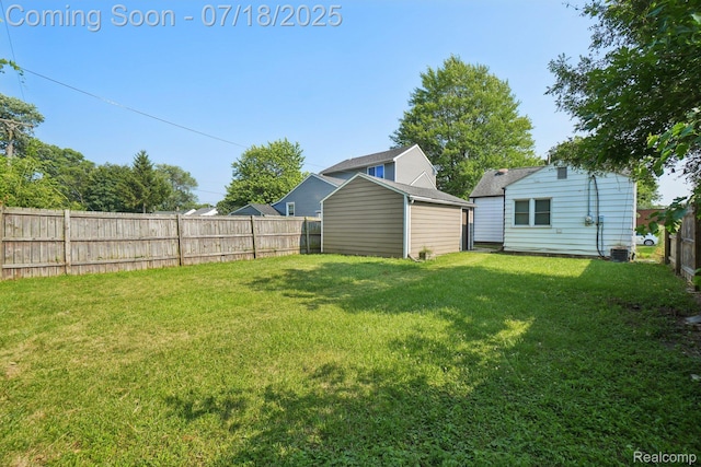 135 E Guthrie Ave, Madison Heights, MI 48071 - photo 23