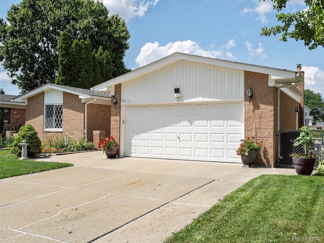 4971 Chadbourne Dr, Macomb, MI 48310 - photo 2