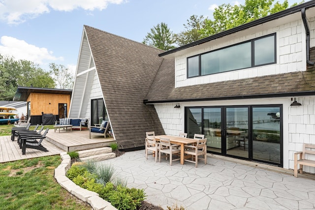 379 S Shore Dr, Suttons Bay, MI 49682