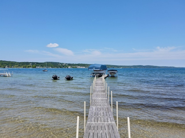 379 S Shore Dr, Suttons Bay, MI 49682