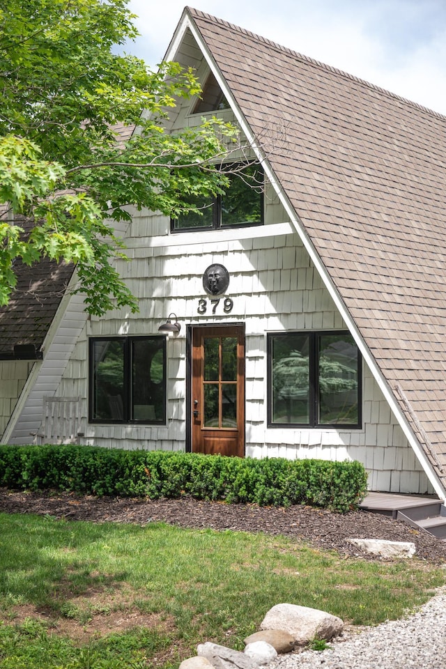 379 S Shore Dr, Suttons Bay, MI 49682