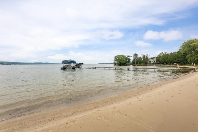 379 S Shore Dr, Suttons Bay, MI 49682