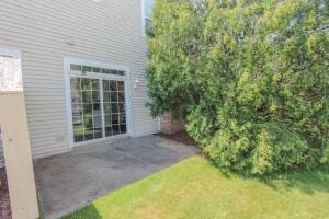 3216 E Morgan Creek Ct, Indiana, IN 46385 - view of patio
