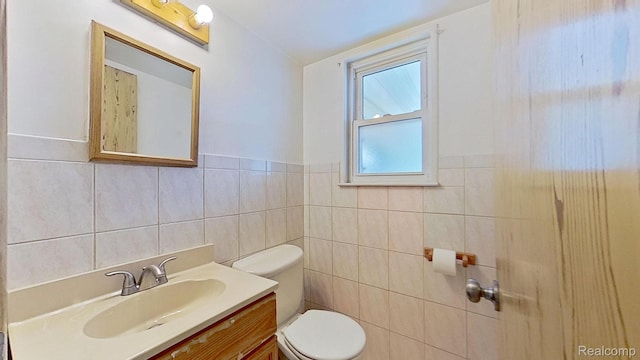 8252 Tinkler Rd, Sterling Heights, MI 48312 - photo 16