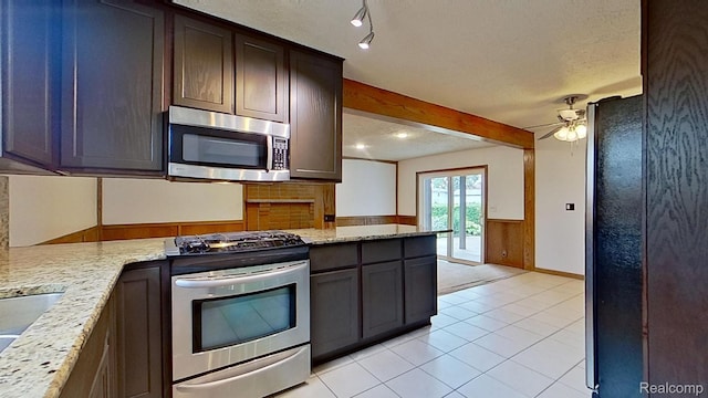 8252 Tinkler Rd, Sterling Heights, MI 48312 - photo 10