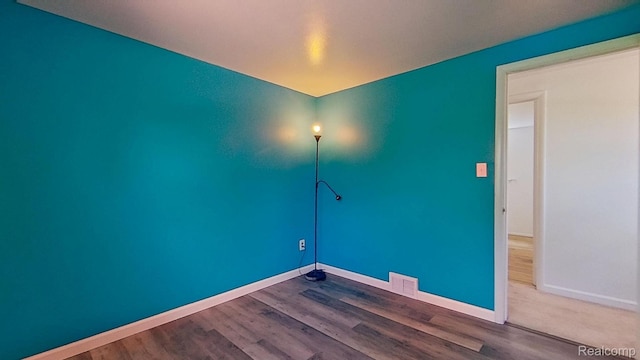 8252 Tinkler Rd, Sterling Heights, MI 48312 - photo 25