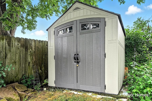 1435 Sweet St NE, Grand Rapids, MI 49505 - view of shed