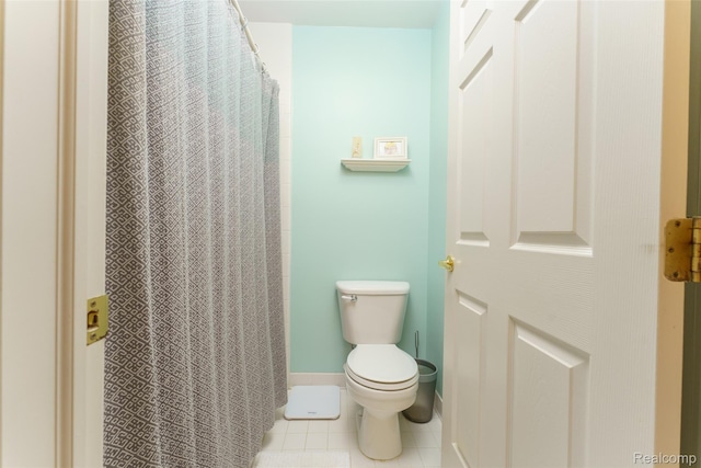 13381 Latheron Dr, Plymouth, MI 48170 - bathroom featuring tile patterned flooring and a shower with shower curtain