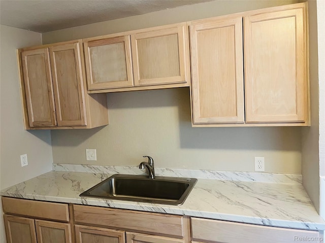 21441 Atlantic Ave, Warren, MI 48091 - photo 11