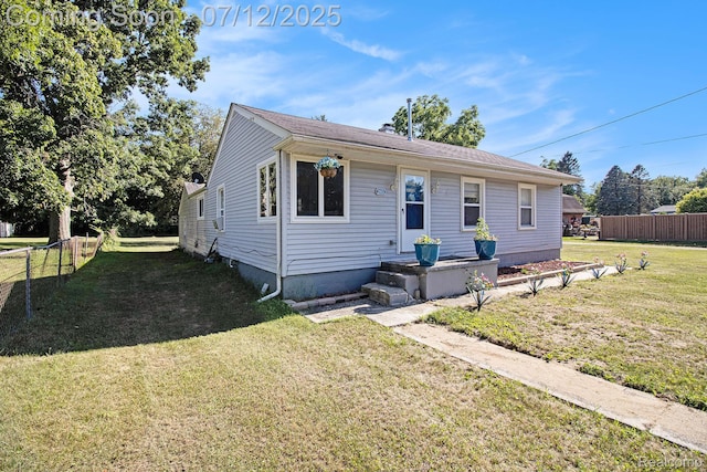 26651 Shiawassee Rd, Southfield, MI 48033 - view of bungalow-style house