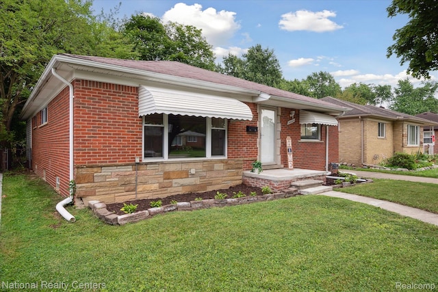 24000 Morton St, Oak Park, MI 48237 - photo 1