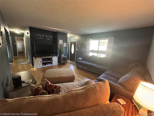 753 Lincoln St, Lapeer, MI 48446 - photo 10
