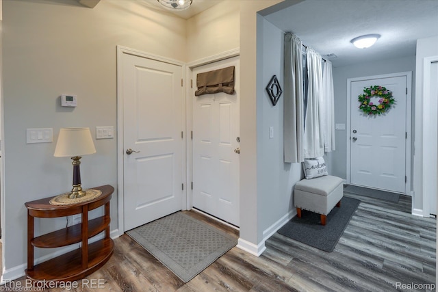 3040 Hamlet Cir, East Lansing, MI 48823 - photo 8