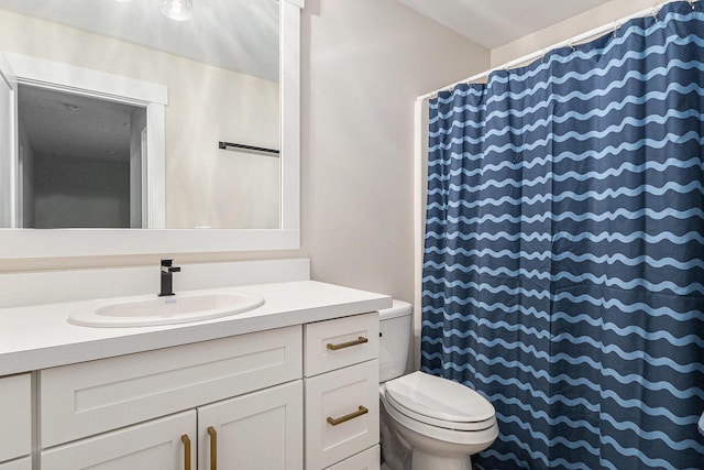 1014 Castlebay Way Unit 8, Hudsonville, MI 49426 - full bathroom with vanity and curtained shower