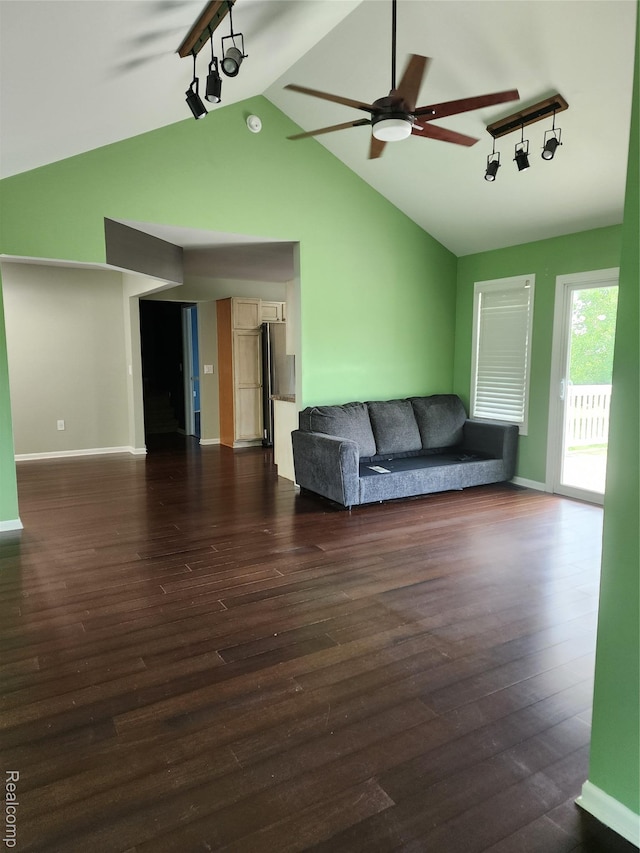 5867 Capac Rd, Mussey, MI 48014 - photo 7