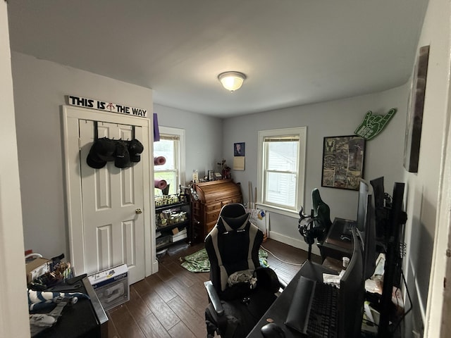 26 Edna Ave, Pontiac, MI 48341 - exercise area featuring dark wood-style flooring