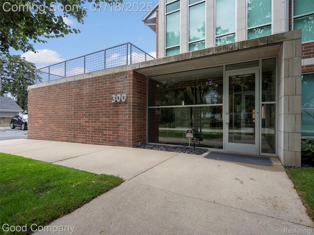 300 Hamilton St Unit 101, Plymouth, MI 48170 - photo 1