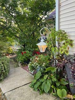 327 Reid Rd, Grand Blanc, MI 48439 - photo 47
