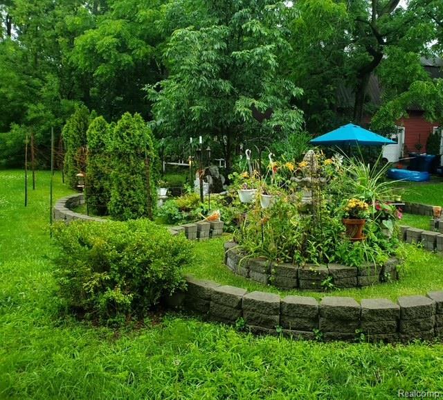 327 Reid Rd, Grand Blanc, MI 48439 - photo 81