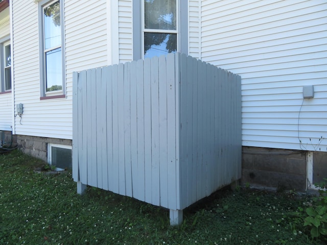 449 4th St, Manistee, MI 49660 - view of property exterior