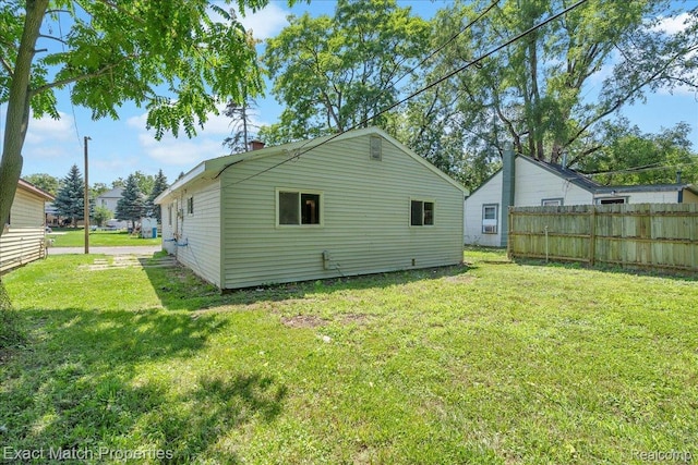 104 W Mansfield Ave, Pontiac, MI 48340 - photo 19