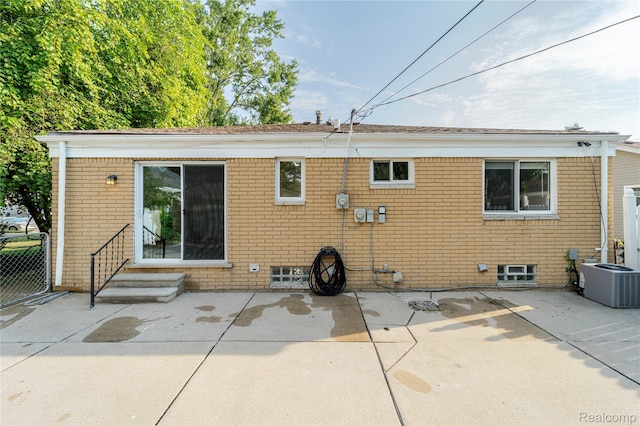 22520 Francis St, Sterling Heights, MI 48082 - photo 4