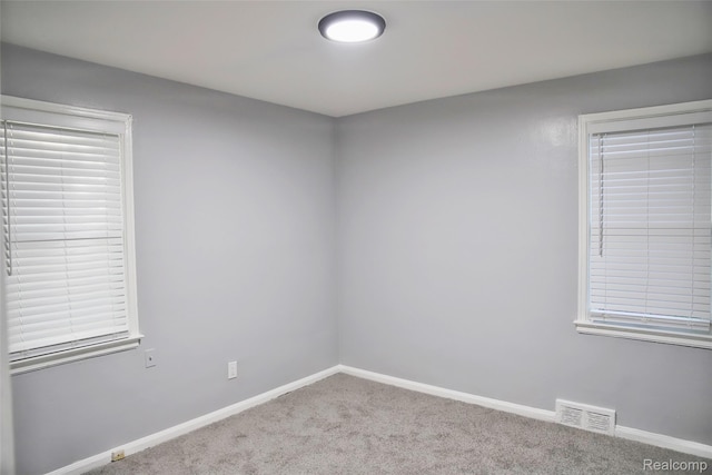 18951 Edinborough, Detroit, MI 48219 - carpeted empty room featuring baseboards