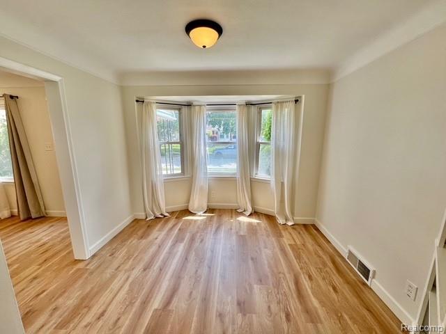 21011 Sunnydale St, Warren, MI 48081 - photo 5