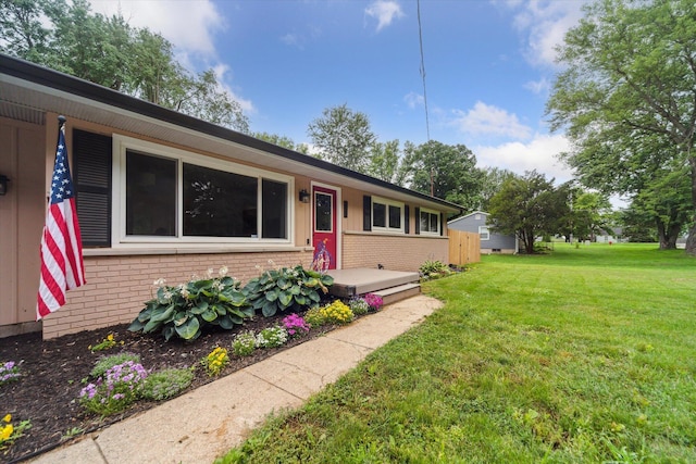 317 Circle Dr, Marshall, MI 49068 - photo 1