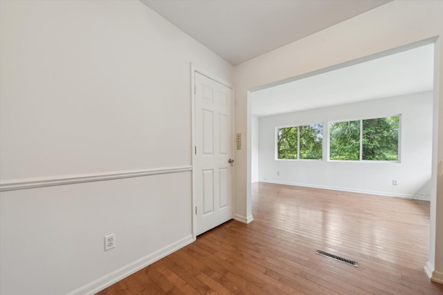 317 Circle Dr, Marshall, MI 49068 - photo 8