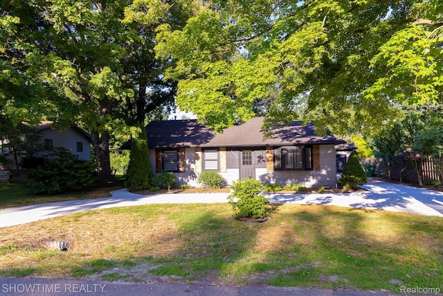 45626 Wakefield St, Shelby Twp, MI 48317 - photo 1