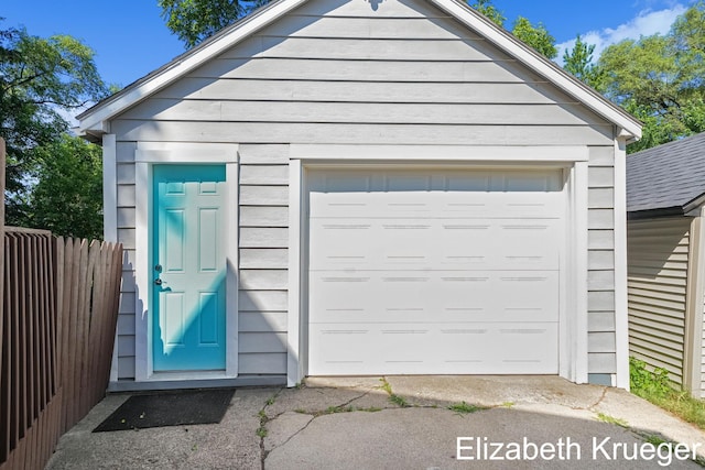 1215 Emerald Ave NE, Grand Rapids, MI 49505 - view of detached garage