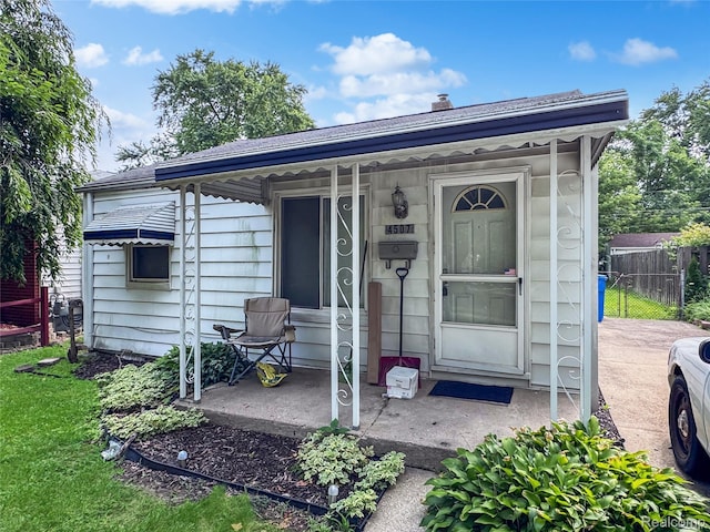 4507 Katherine St, Dearborn Heights, MI 48125 - photo 2
