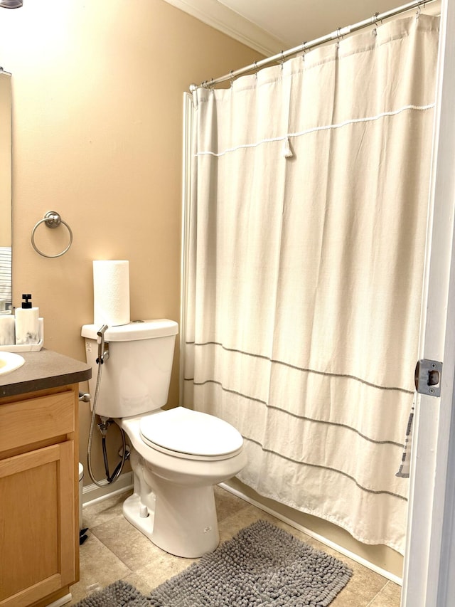 7366 Maplelawn Dr, Ypsilanti, MI 48197 - bathroom featuring vanity, crown molding, and curtained shower