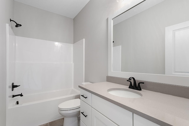 6153 Lake Wind Ave, Holland, MI 49423 - bathroom featuring vanity and shower / bathtub combination
