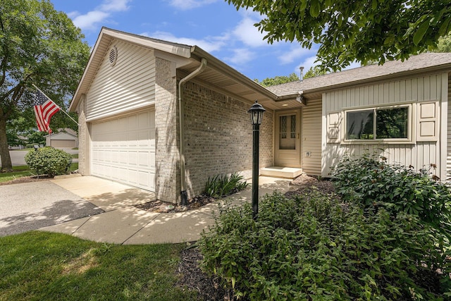 2598 Falcon Wood Dr NW, Walker, MI 49534 - photo 3