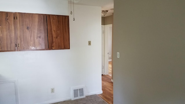 25933 Norfolk St, Inkster, MI 48141 - spare room featuring baseboards