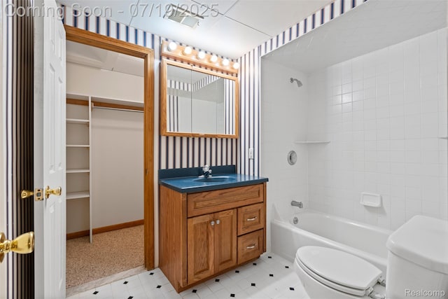260 Forest Crest Dr, Commerce Twp, MI 48390 - bathroom with vanity, bathtub / shower combination, and a spacious closet