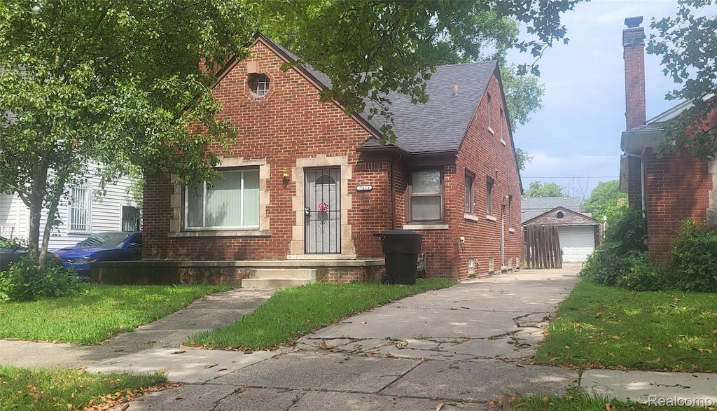 7414 Piedmont St, Detroit, MI 48228 - photo 1