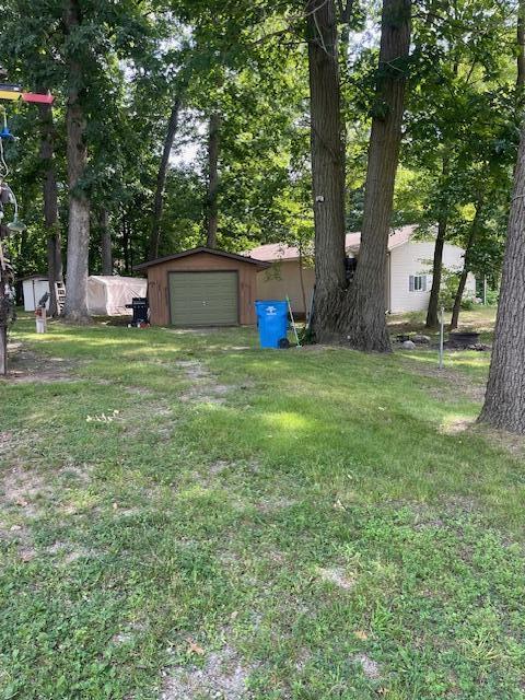 17448 Lakeview Dr, Vandalia, MI 49095 - photo 3