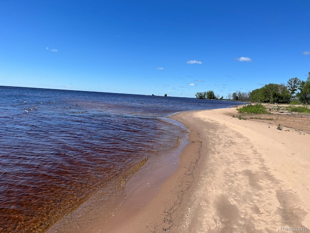 E4639 State Highway M35, Escanaba, MI 49829