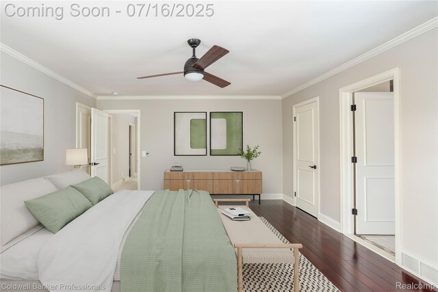 56 Oxford Rd, Grosse Pointe Shores, MI 48236 - bedroom with dark wood-style flooring, ornamental molding, and a ceiling fan