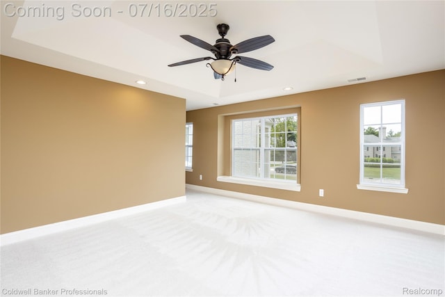 56 Oxford Rd, Grosse Pointe Shores, MI 48236 - unfurnished room with light colored carpet, a tray ceiling, recessed lighting, and a ceiling fan