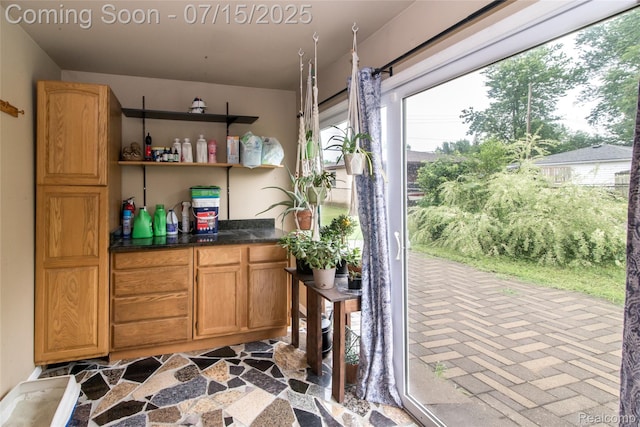 5758 N Parent St, Westland, MI 48185 - view of bar area