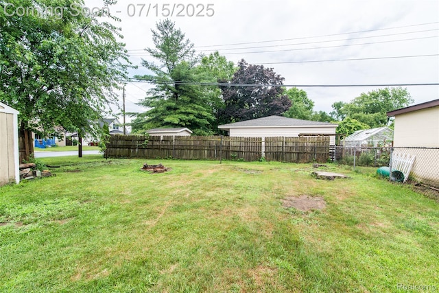 5758 N Parent St, Westland, MI 48185 - view of fenced backyard