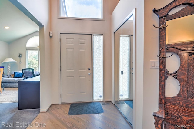 7071 Deerwood Trl Unit 28, West Bloomfield, MI 48323 - entryway featuring wood finished floors and baseboards