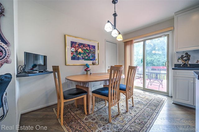 7071 Deerwood Trl Unit 28, West Bloomfield, MI 48323 - dining room featuring wood finished floors